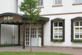 Отель Hotel Garni Alte Post  Бофцен